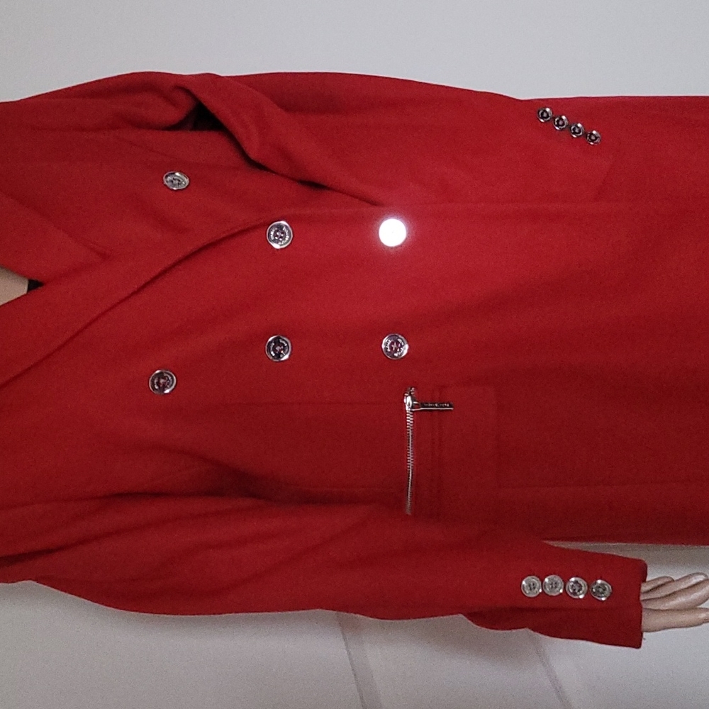 Michael Kors Red Double-breasted coat. Like new only worn once. Statement coat! - Picture 4 of 7